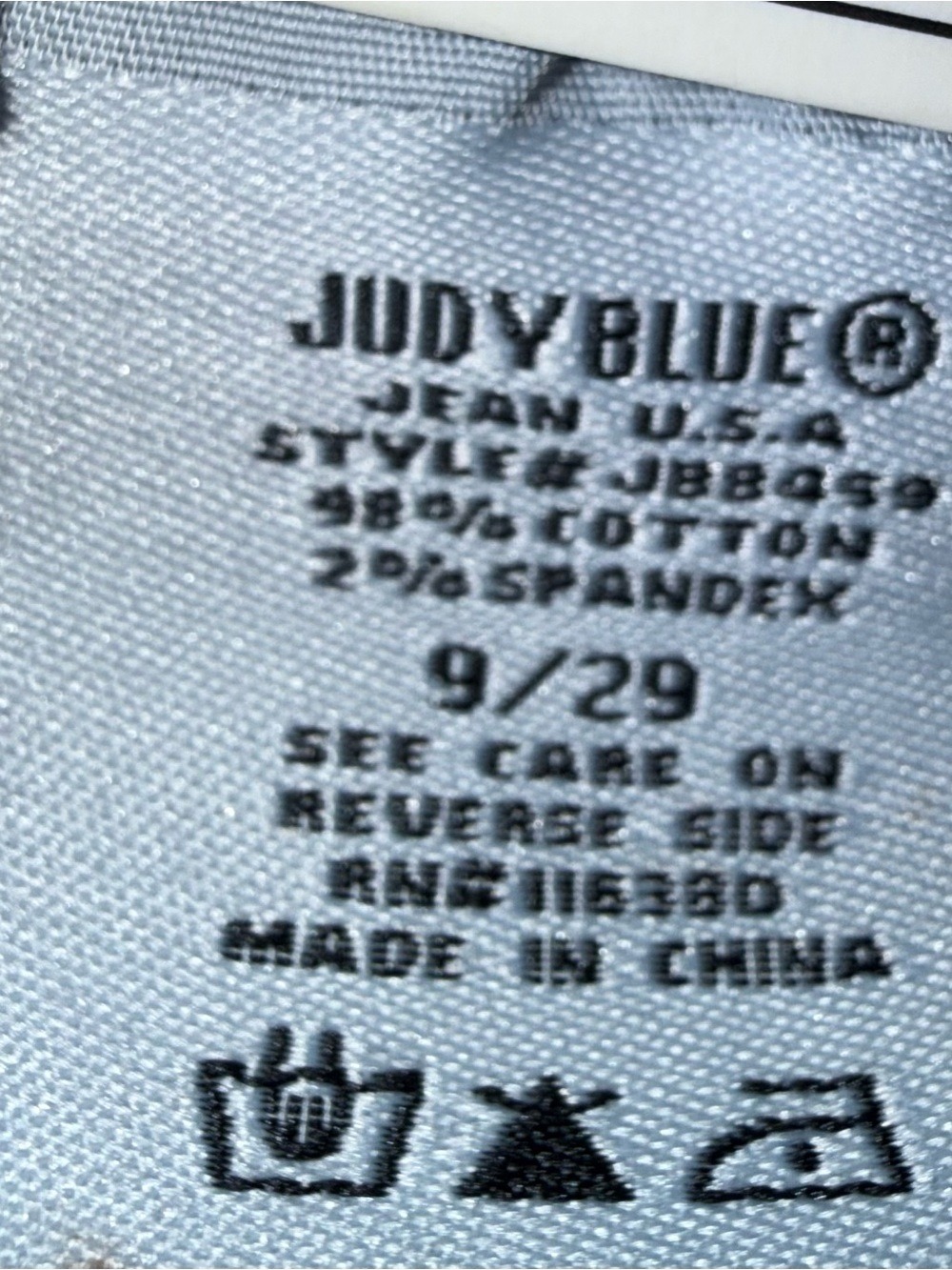 Judy Blue Mid Rise Straight Fit Jeans Size 9/29 Fringed Boho Denim Crop Stretch - Picture 10 of 11